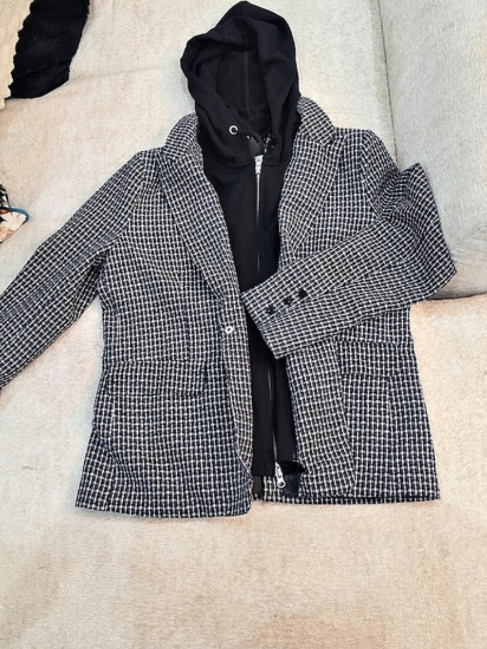 Elan Harper Blazer Hoodie Plaided White & Black Size Medium